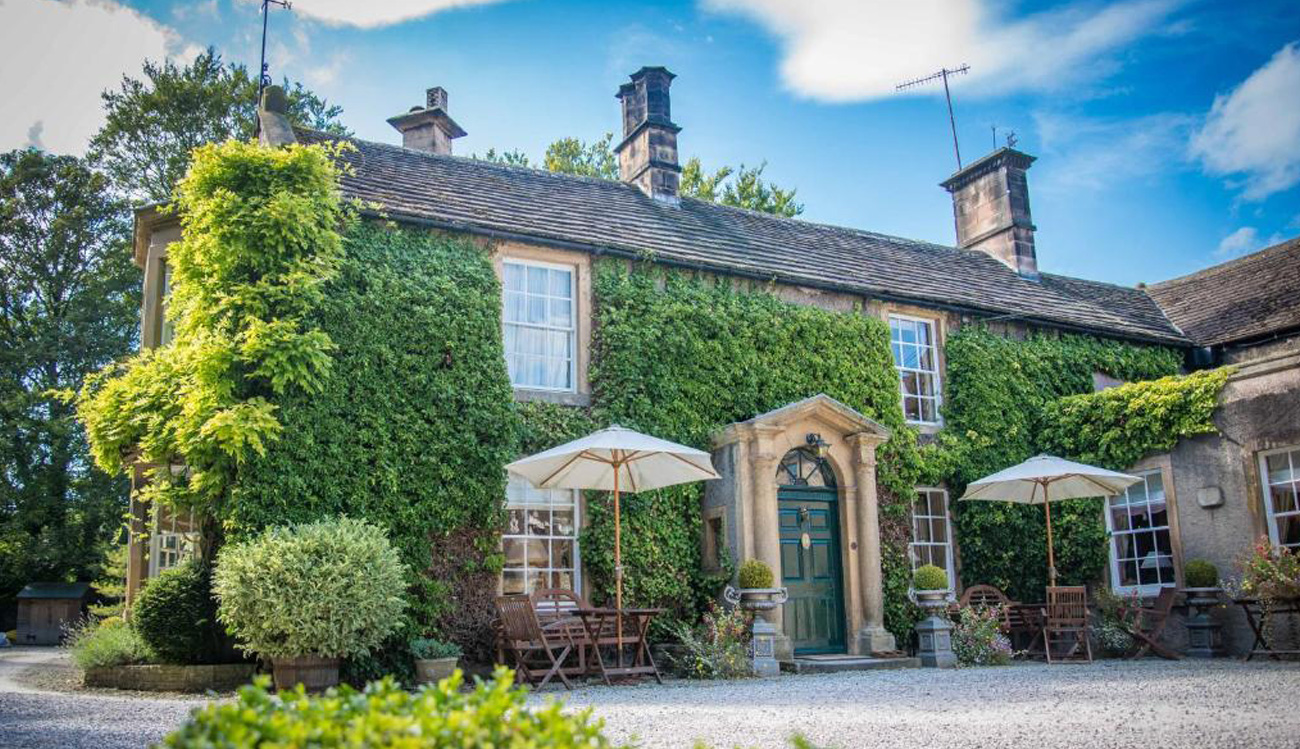 Hotel in Bakewell in the Peak District Rafters at Riverside House