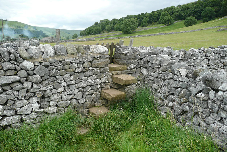 dry stone wall copy